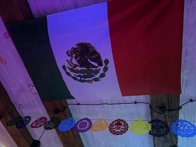 Мексиканский флаг